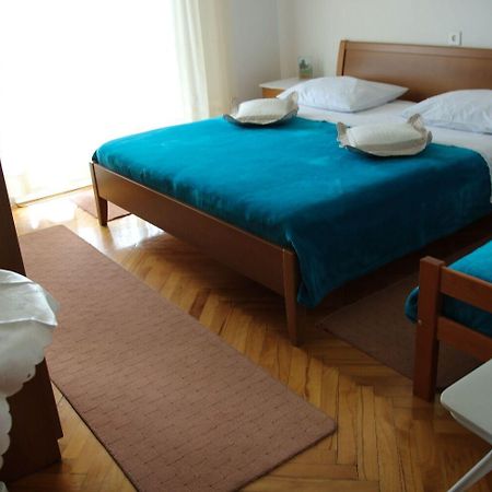 Apartments Zdravko - 150 M From Sandy Beach Duće Esterno foto