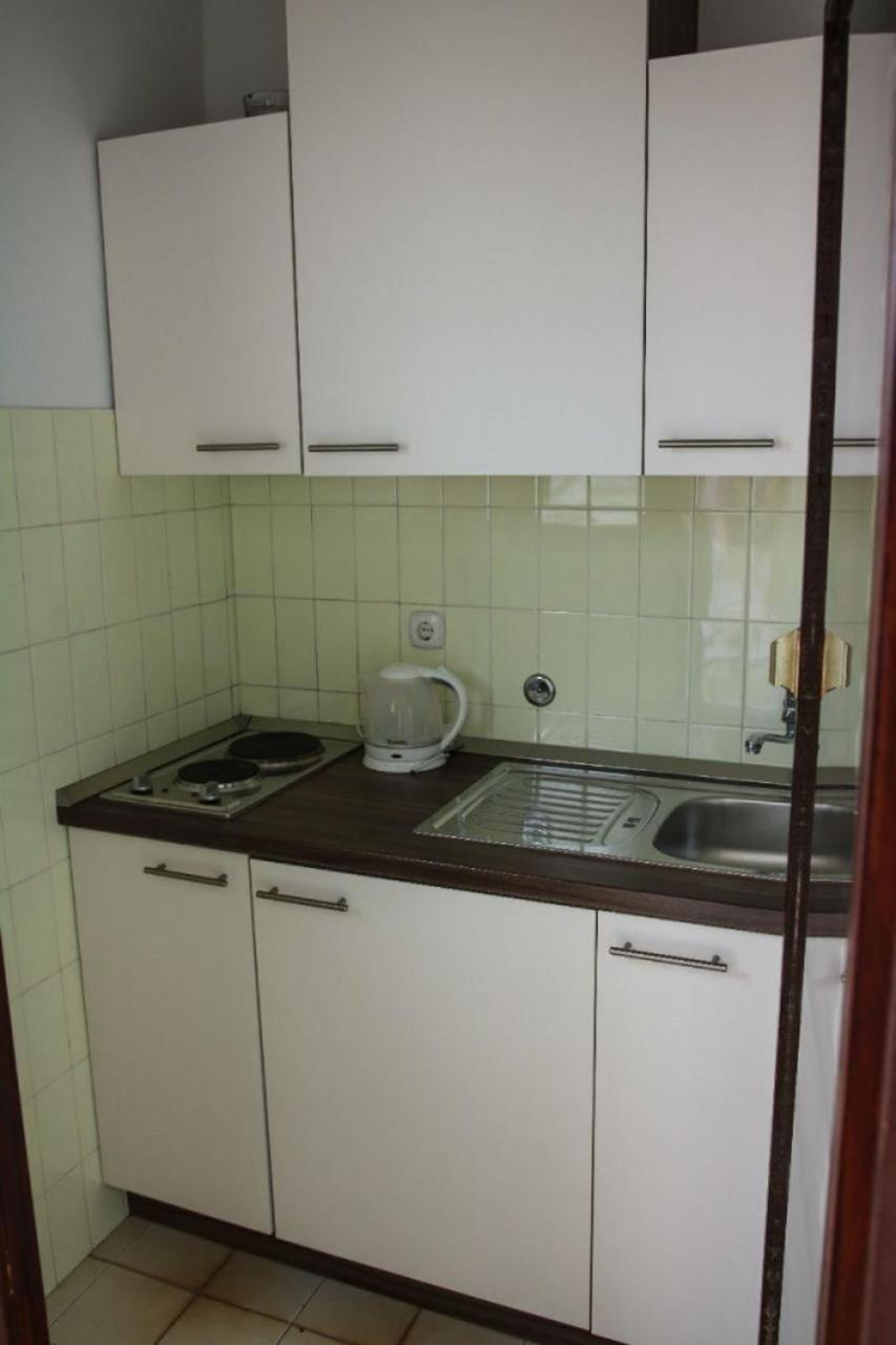 Apartments Zdravko - 150 M From Sandy Beach Duće Esterno foto